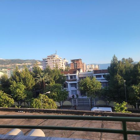 Alex Apartment Влёра Экстерьер фото